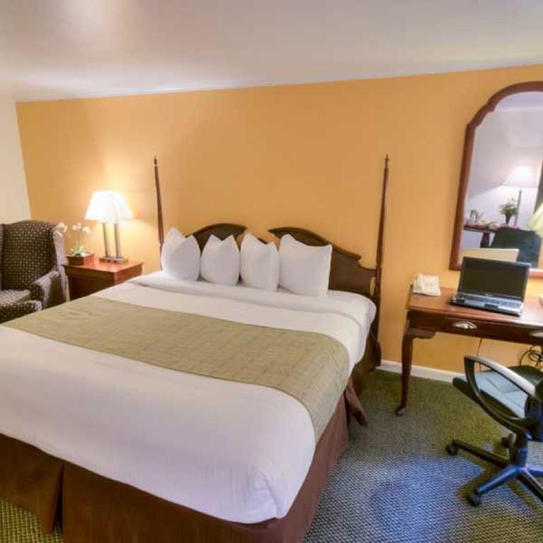 The Inn At Reading Hotel & Conference Center Buitenkant foto